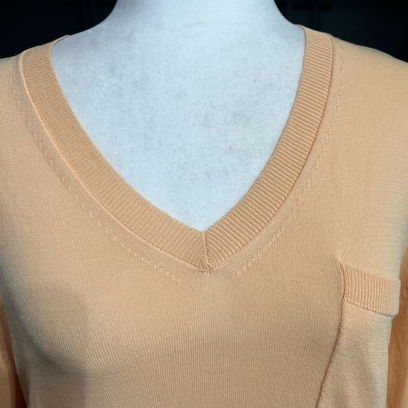 Ellie TAHARI Women’s Long Sleeve Top - Picture 2 of 8